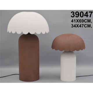 39047